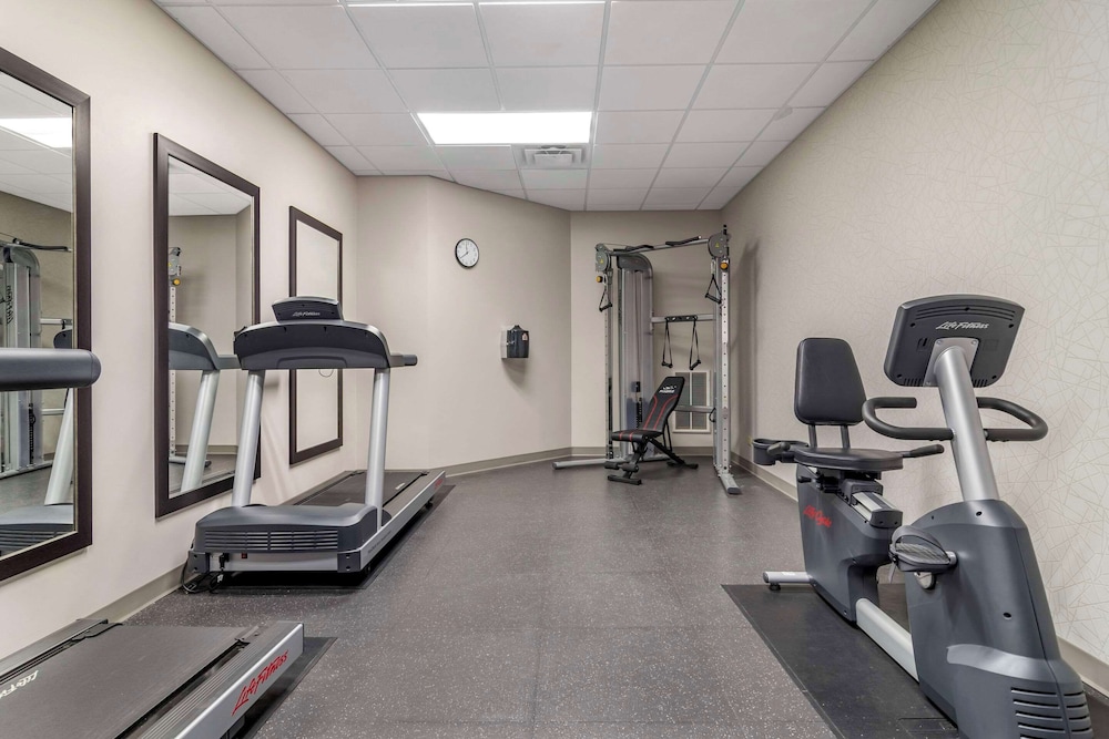 Comfort Inn and Suites Calhoun South 30/58