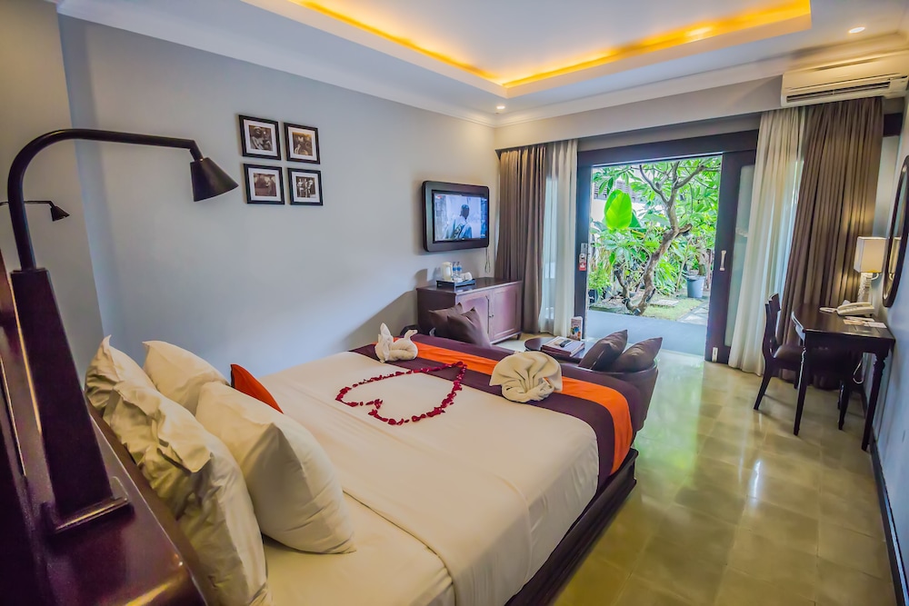The Lokha Legian Resort and Spa 52/75