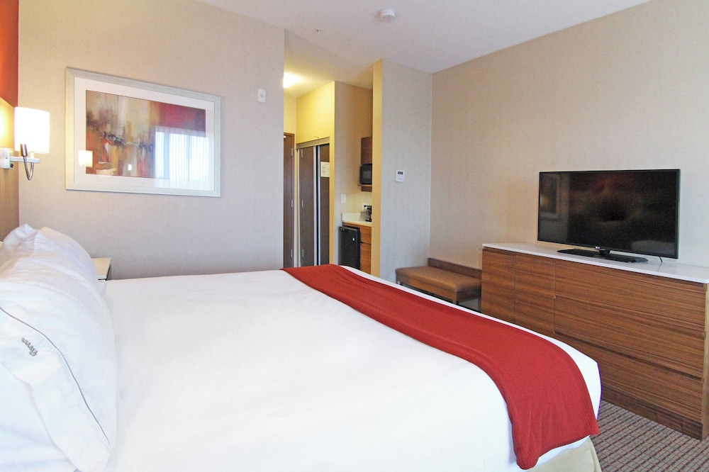 Standard, King Bed