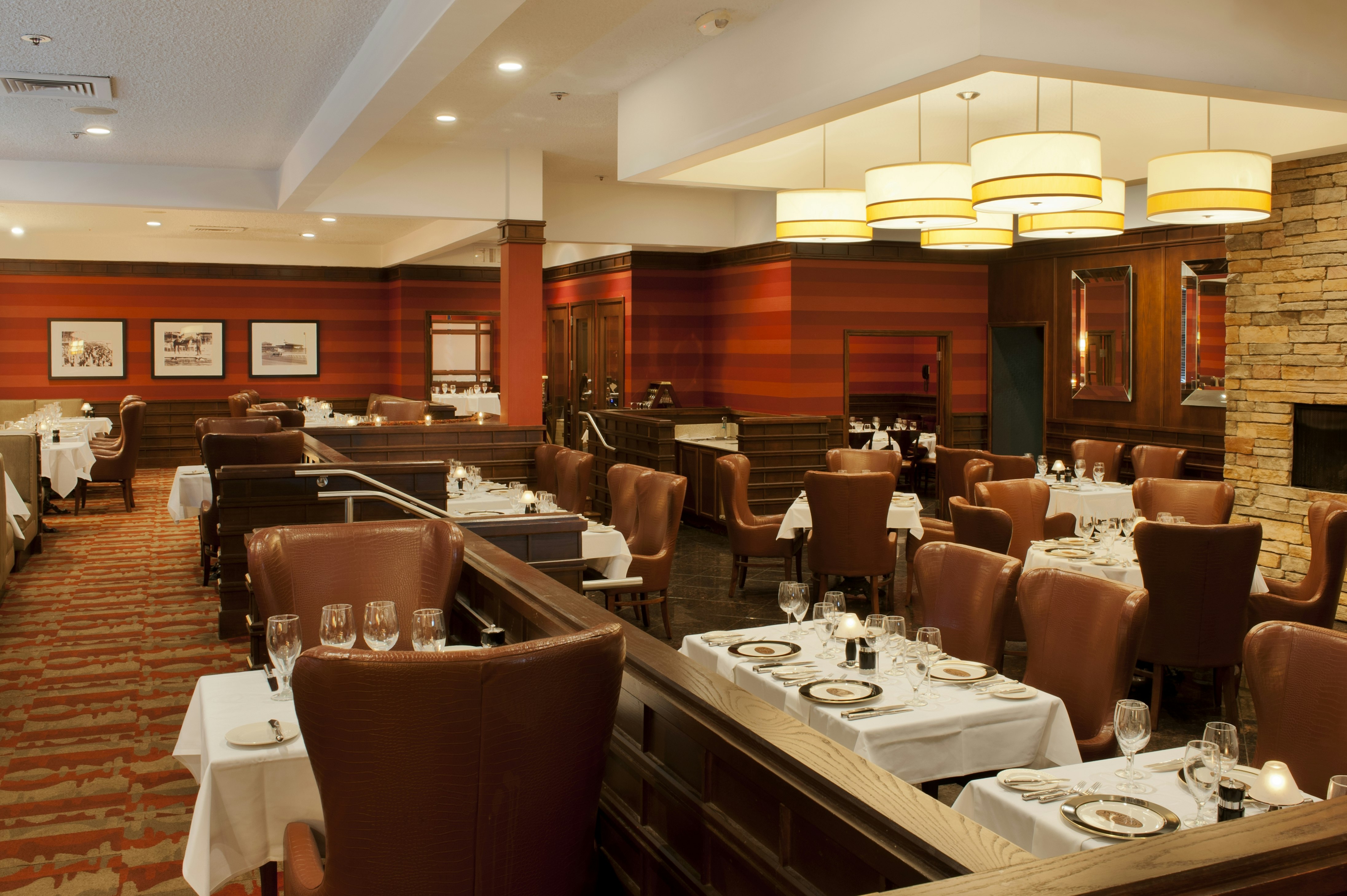 DoubleTree by Hilton Hotel Collinsville - St. Louis 16/22