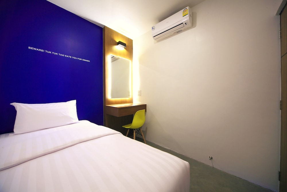 Tuk Tuk Hostel 32/70