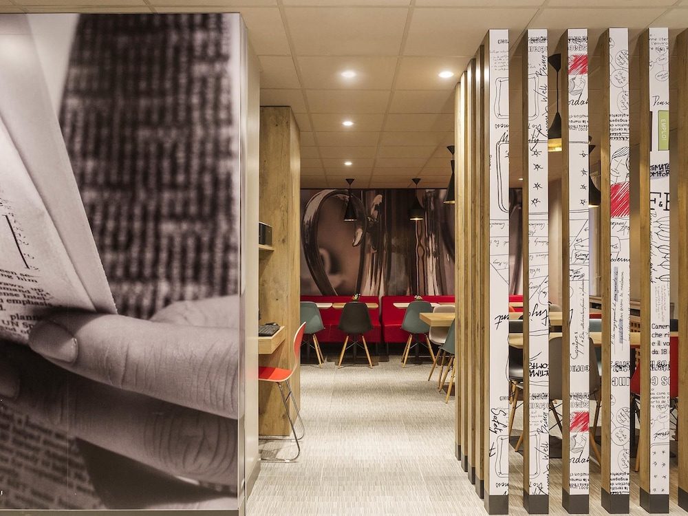 Ibis Paris Vaugirard Porte De Versailles 17/28