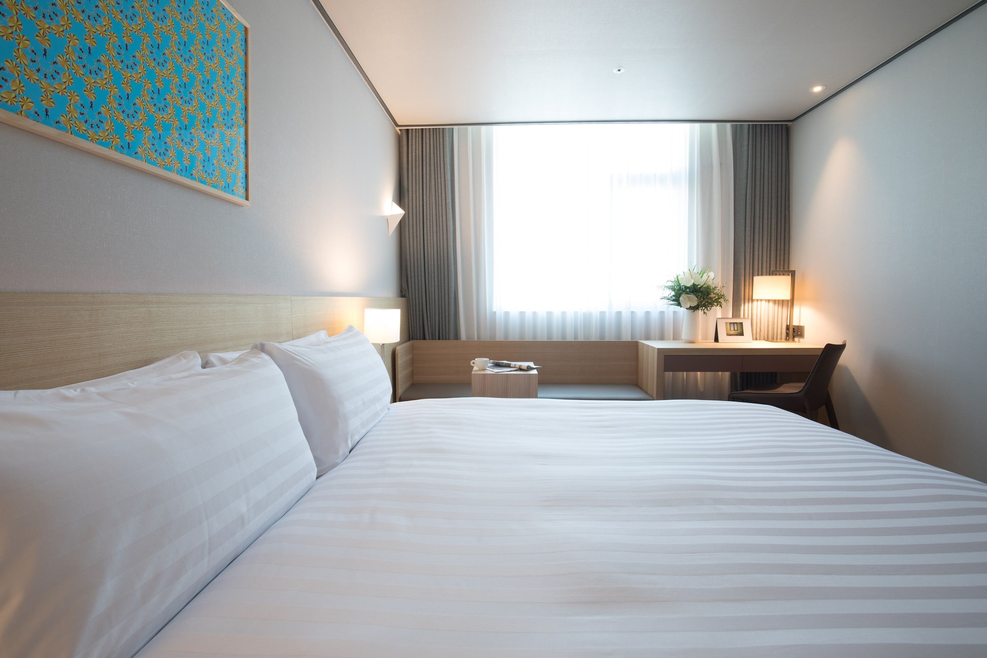 HOLLYWOOD, DELUXE, DOUBLE BED