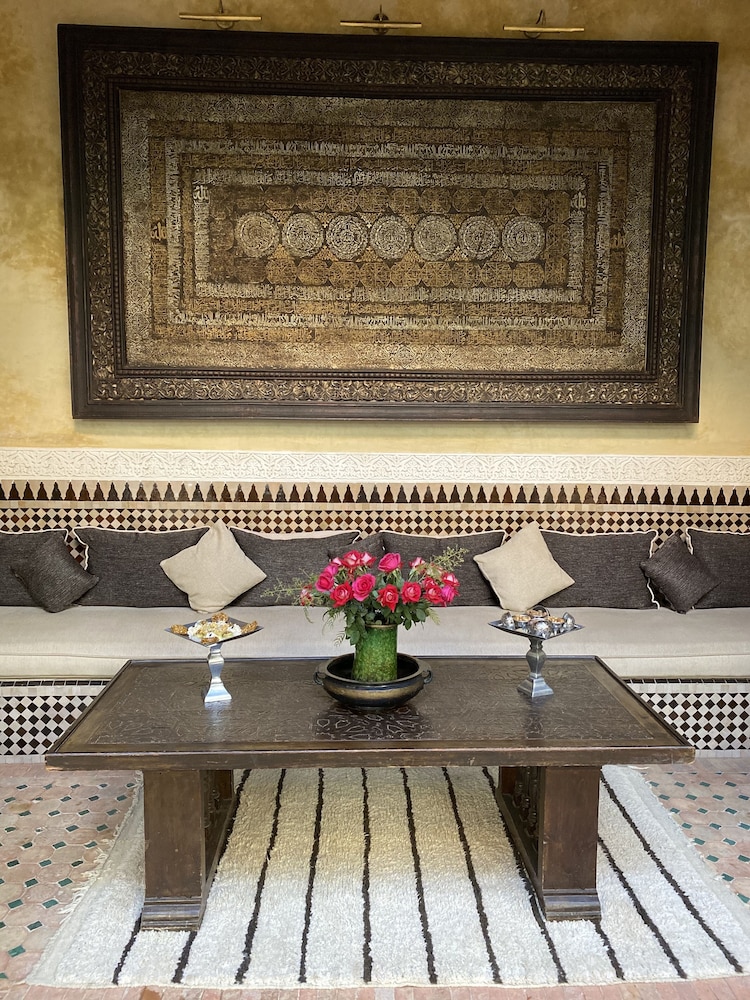 Riad Ilayka 44/77