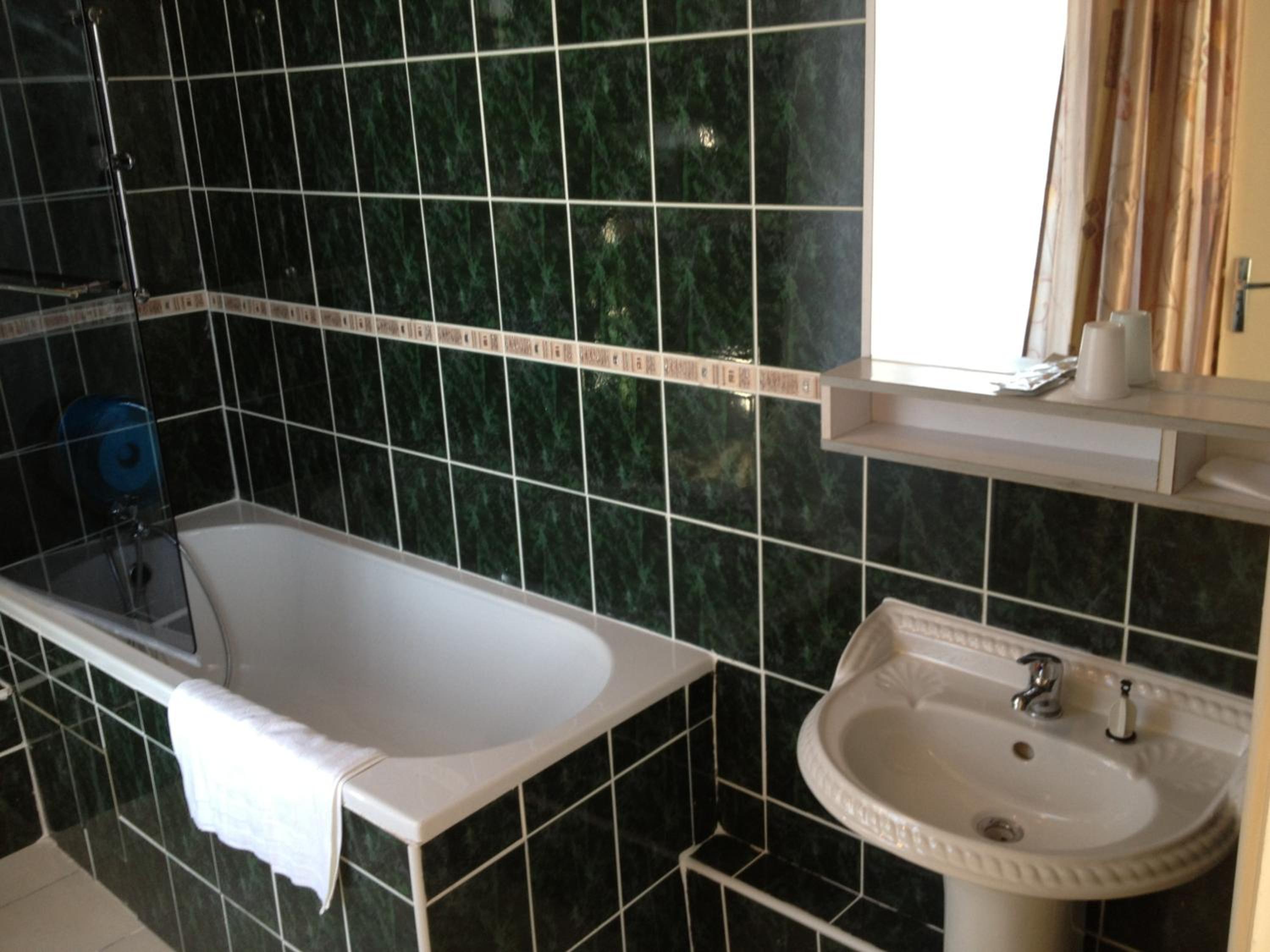 L Hotel Le Bristol 17/19