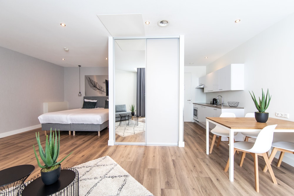HOTEL2STAY 20/41
