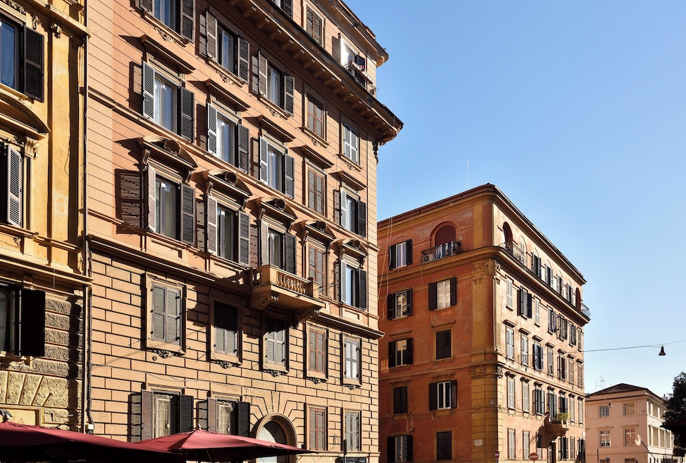 St. Peter Suites 38/50