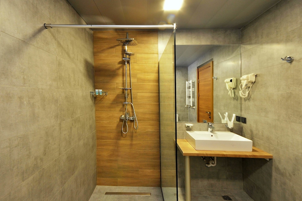 Jazz Hotel 42/42