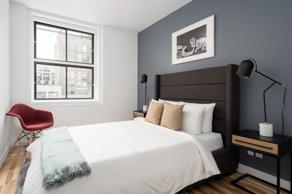 The Alexander Hotel - Old Montreal 9/50