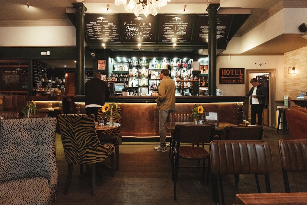 The Bull and The Hide 34/39