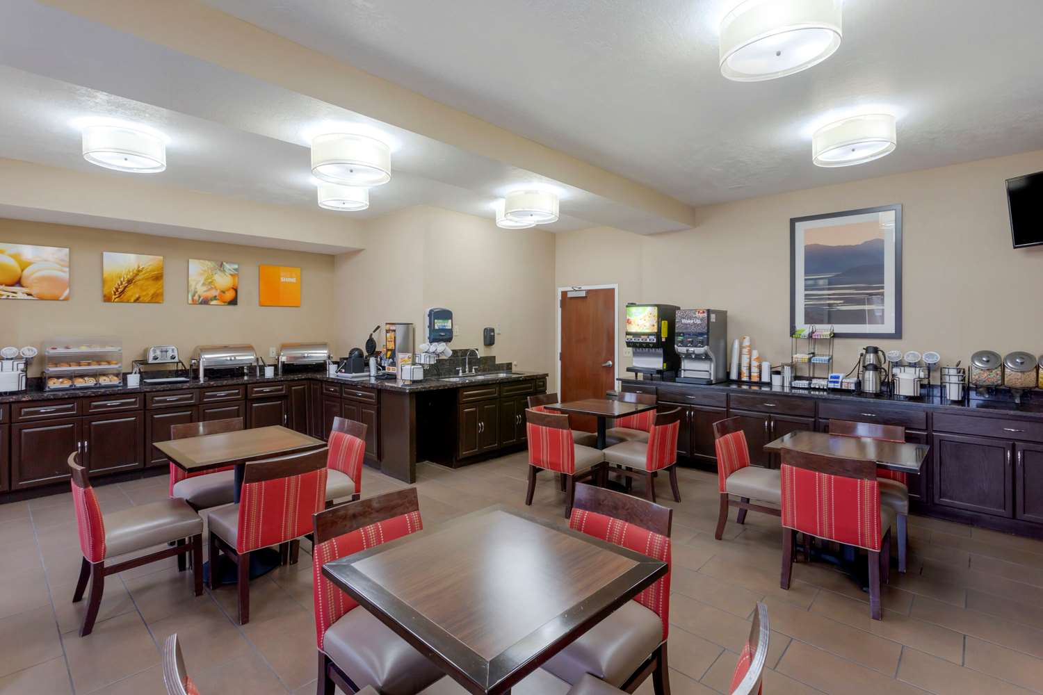 Comfort Inn & Suites Woods Cross - Salt Lake City North 35/43