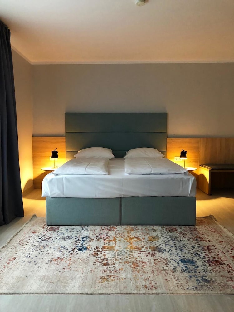 ANA Eden Karlsruhe, Trademark Collection by Wyndham 36/88