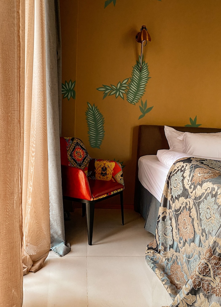 DESIGN, DOUBLE BED, CITY VIEW, TERRACE