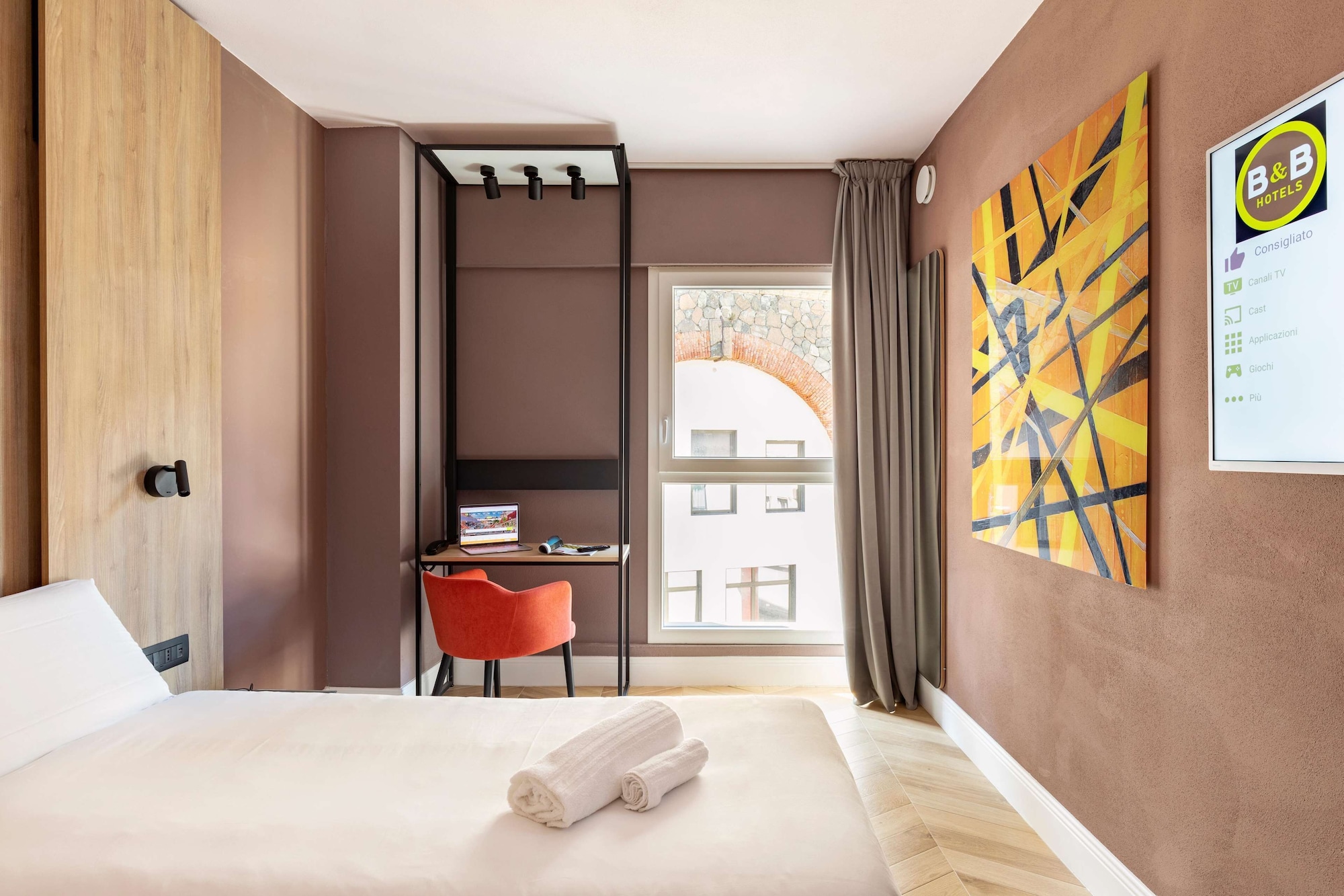SUPERIOR, DOUBLE BED
