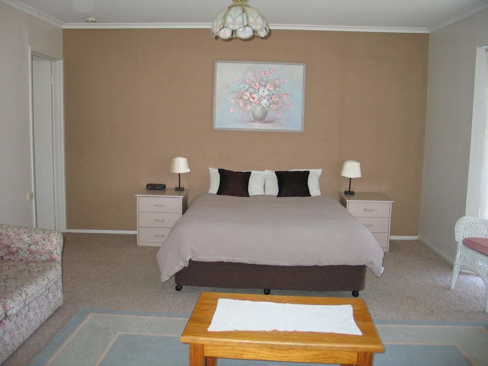 Balnarring Village Motor Inn 18/52