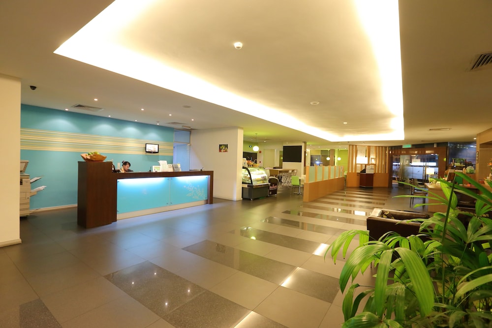 The Limetree Hotel 8/50