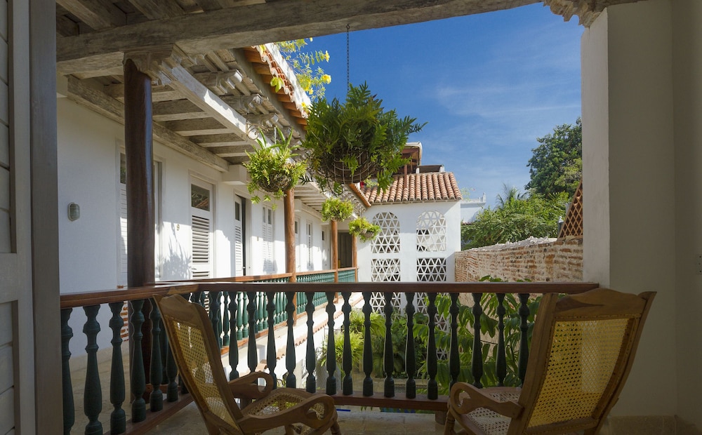 Hotel Casa Pizarro 41/49