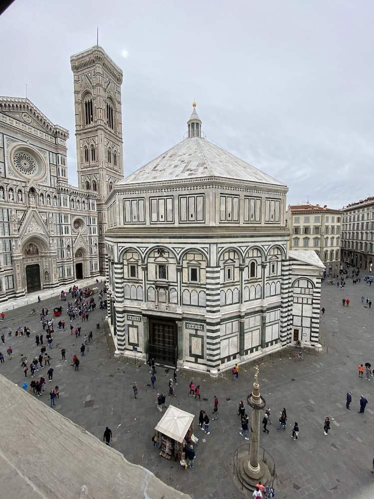 Duomo View 63/69