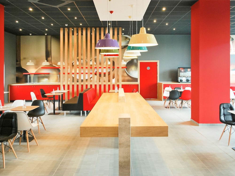 Ibis Sofia Airport Hotel 41/60