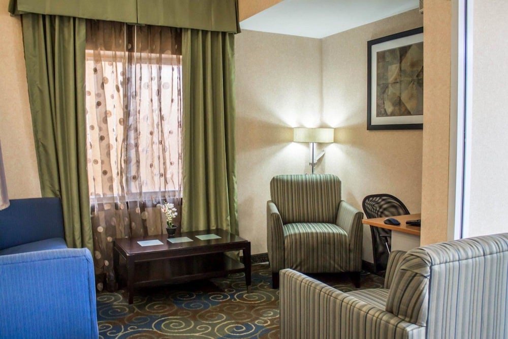 Quality Inn Brunswick Cleveland South 23/41