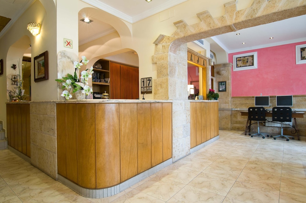 Balear Hotel 10/39
