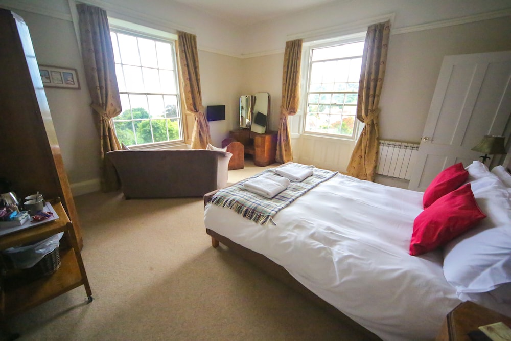 Laston House 11/50