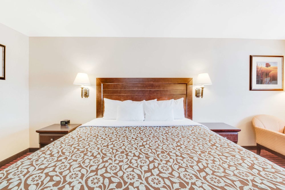 Days Inn by Wyndham Fort Stockton 9/17
