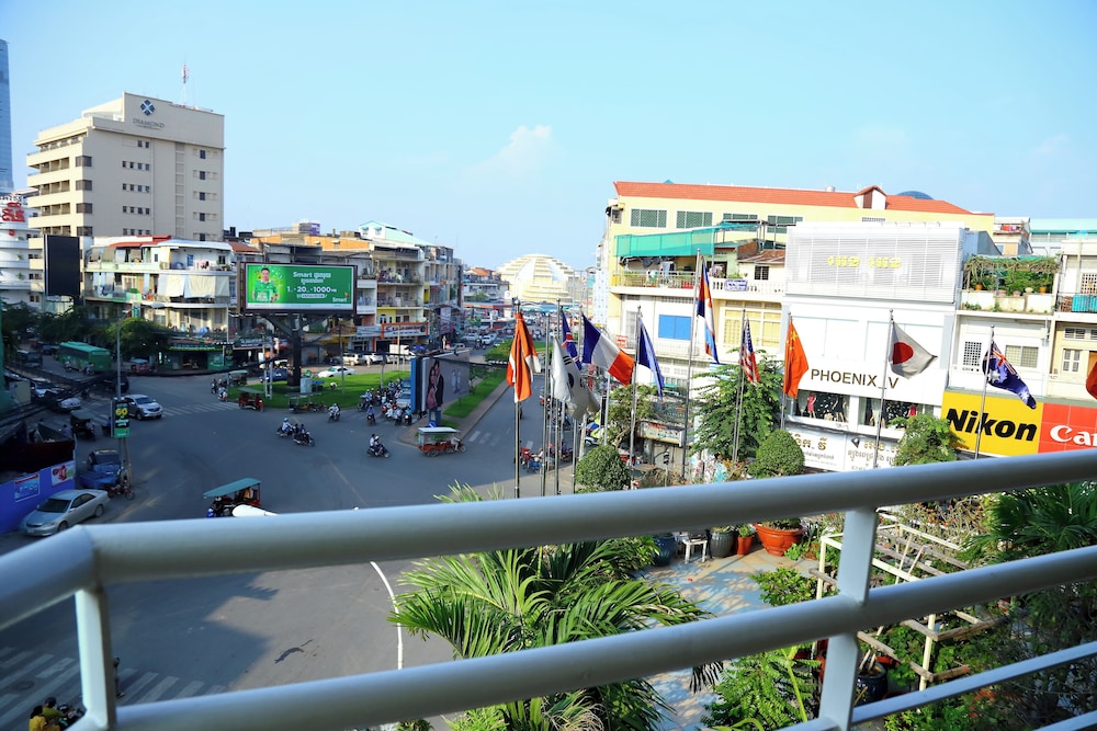 Asia Palace Hotel 44/50