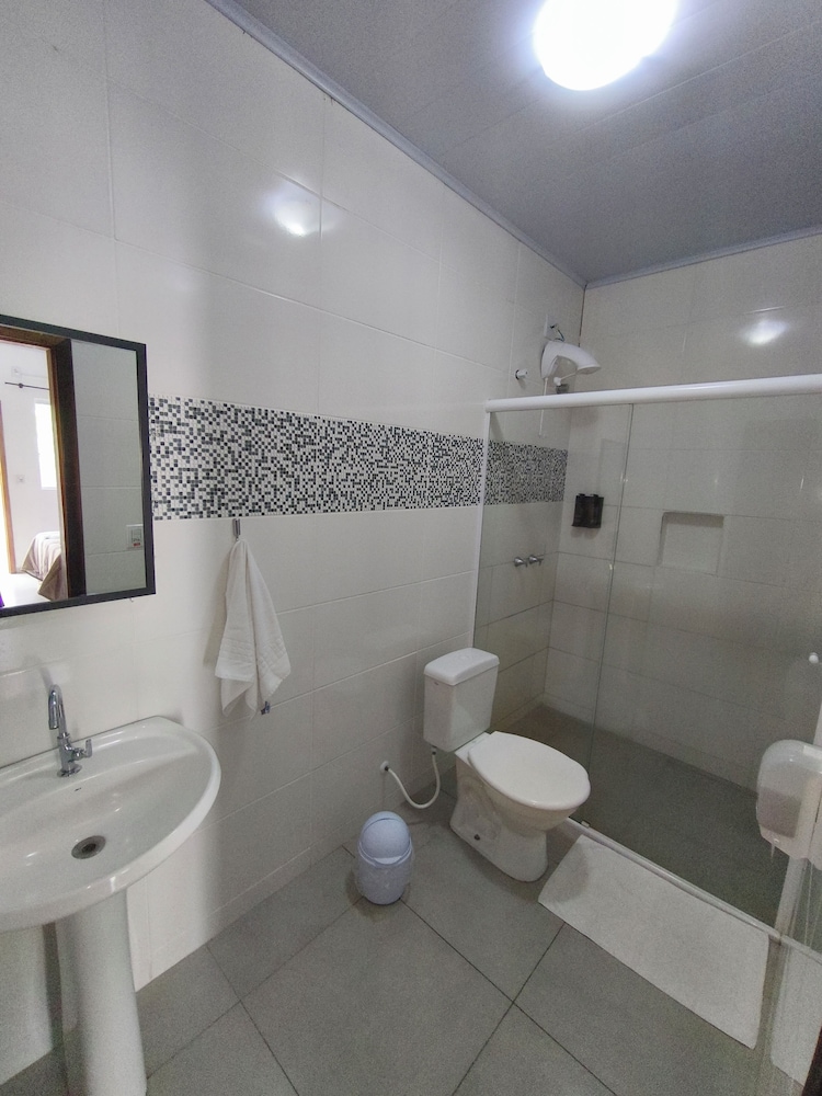 Pousada Villa Sambaqui 24/24