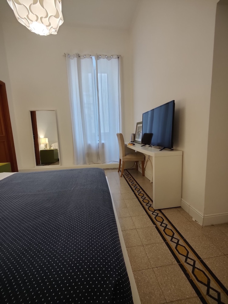 A Casa Boschi Near Vatican Deluxe Junior Suite 55/70