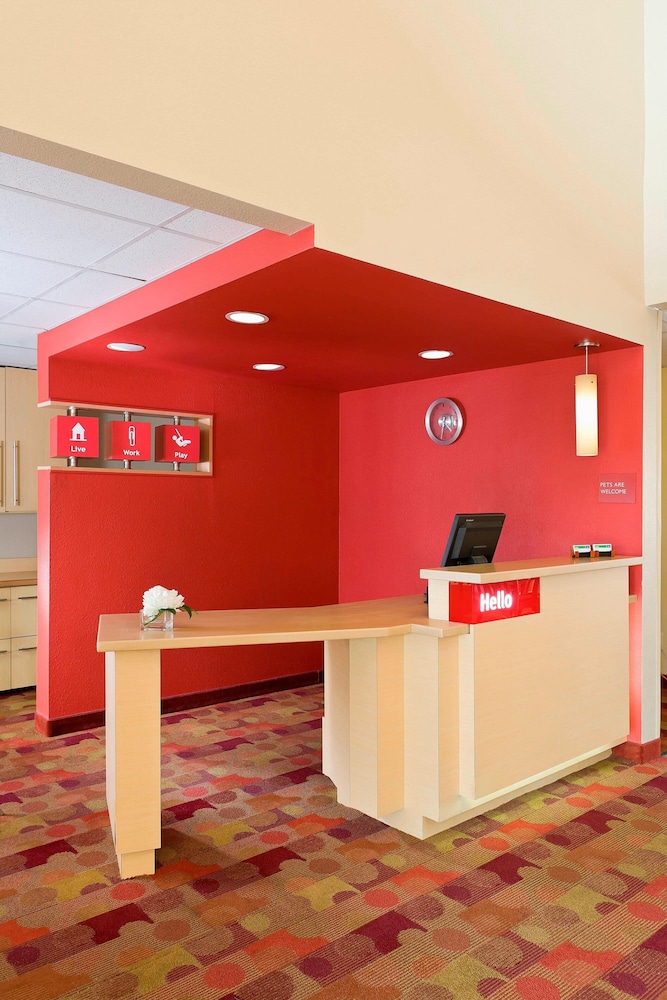 Sonesta Simply Suites Houston Brookhollow 4/32