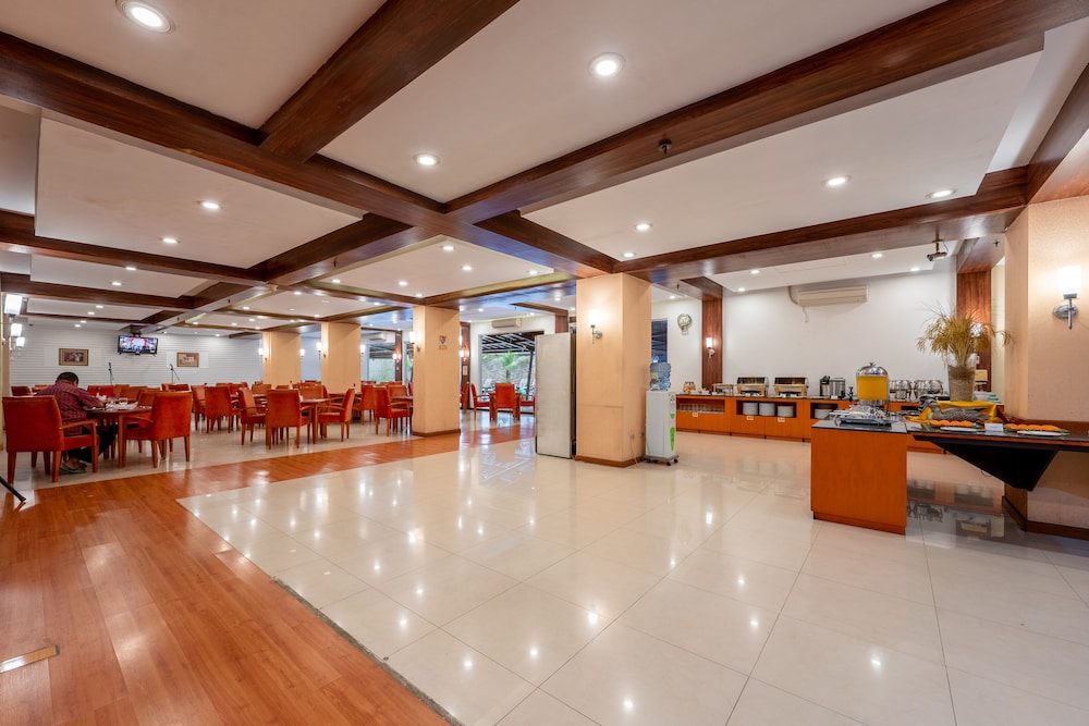 Hotel Marcopolo Jakarta 11/83