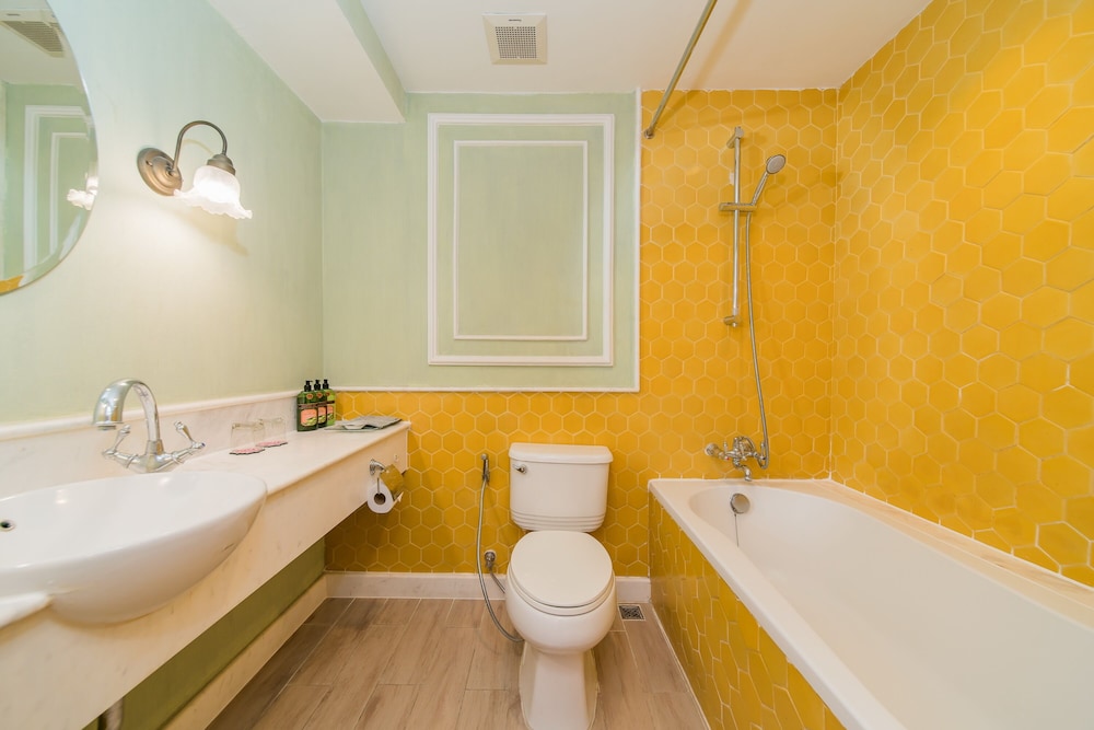 La Petite Salil Sukhumvit 11 63/66