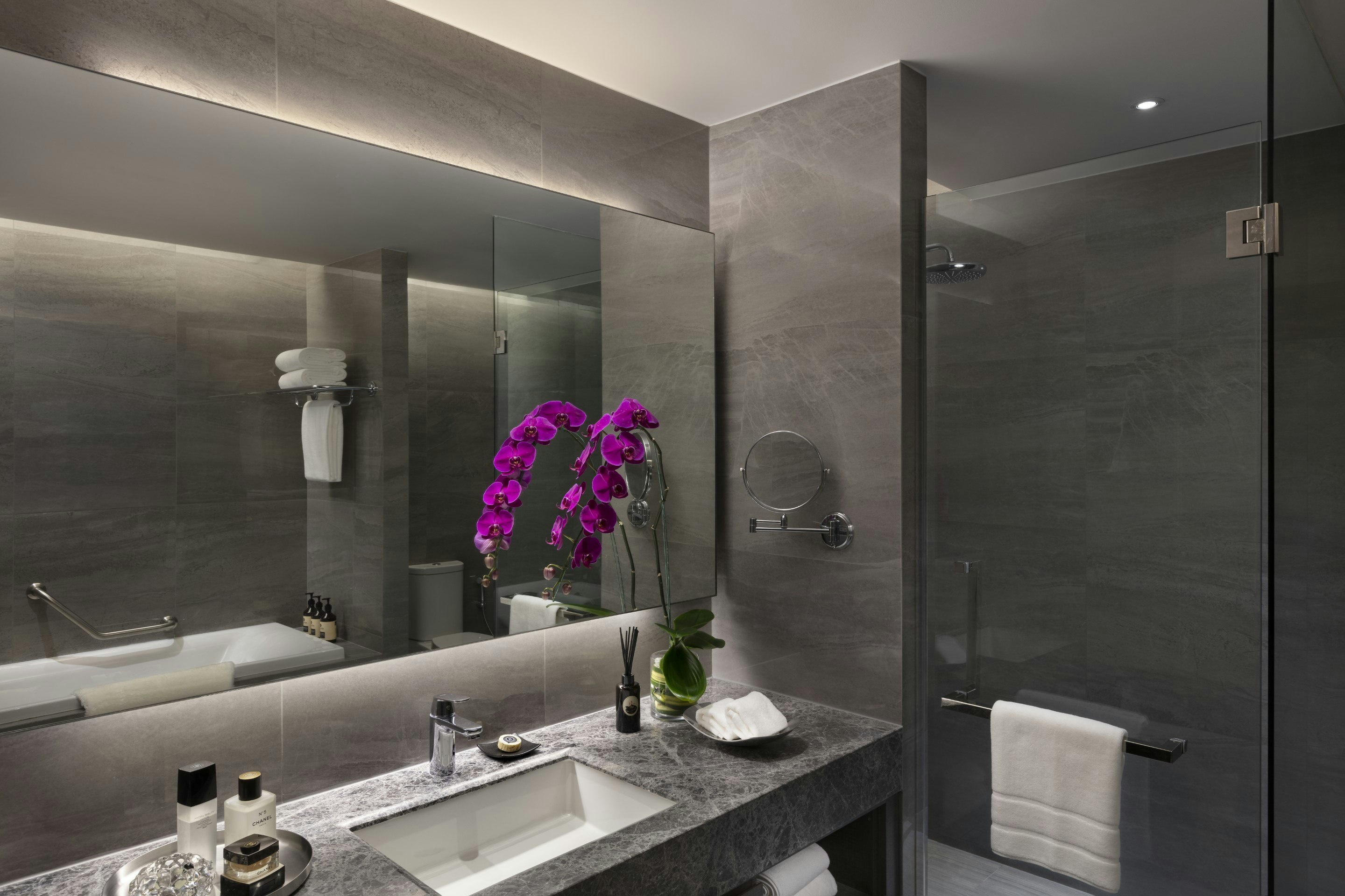 استوديو تنفيذي، Ascott Embassy Sathorn 3/3
