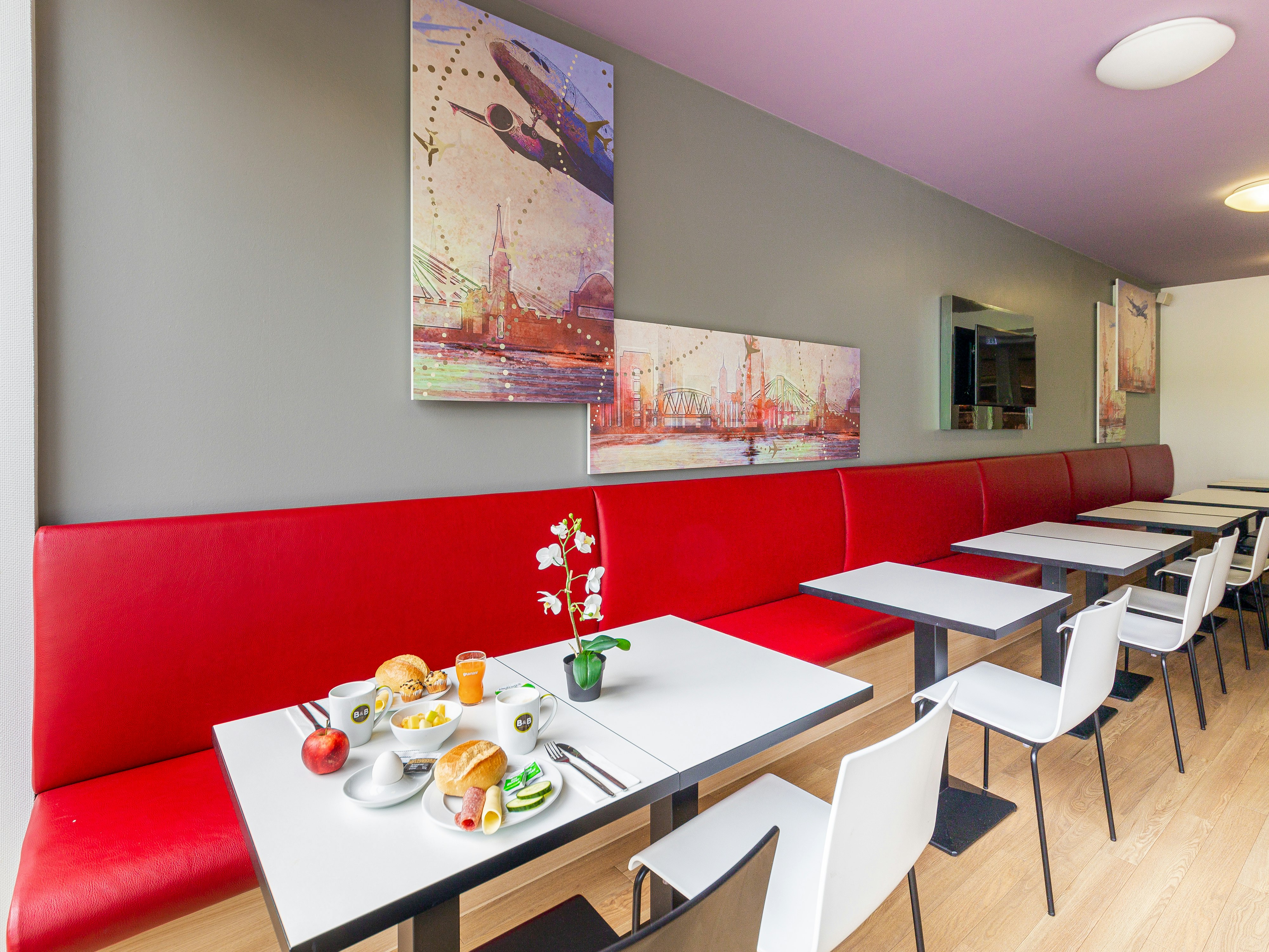 B&B Hotel Dusseldorf-Airport 22/30