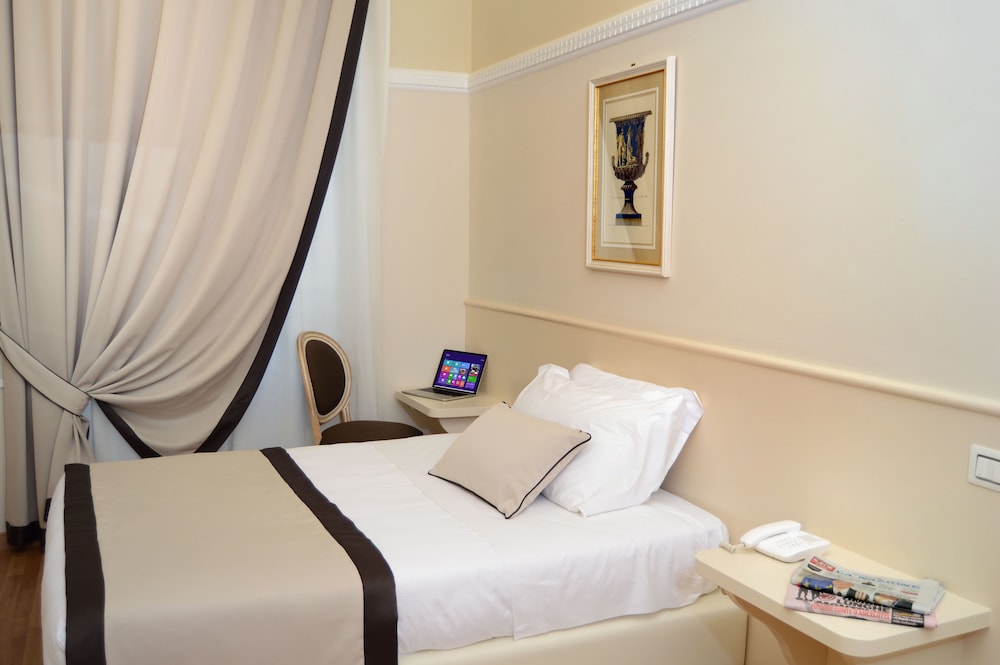 Grand Hotel Vittoria 21/71