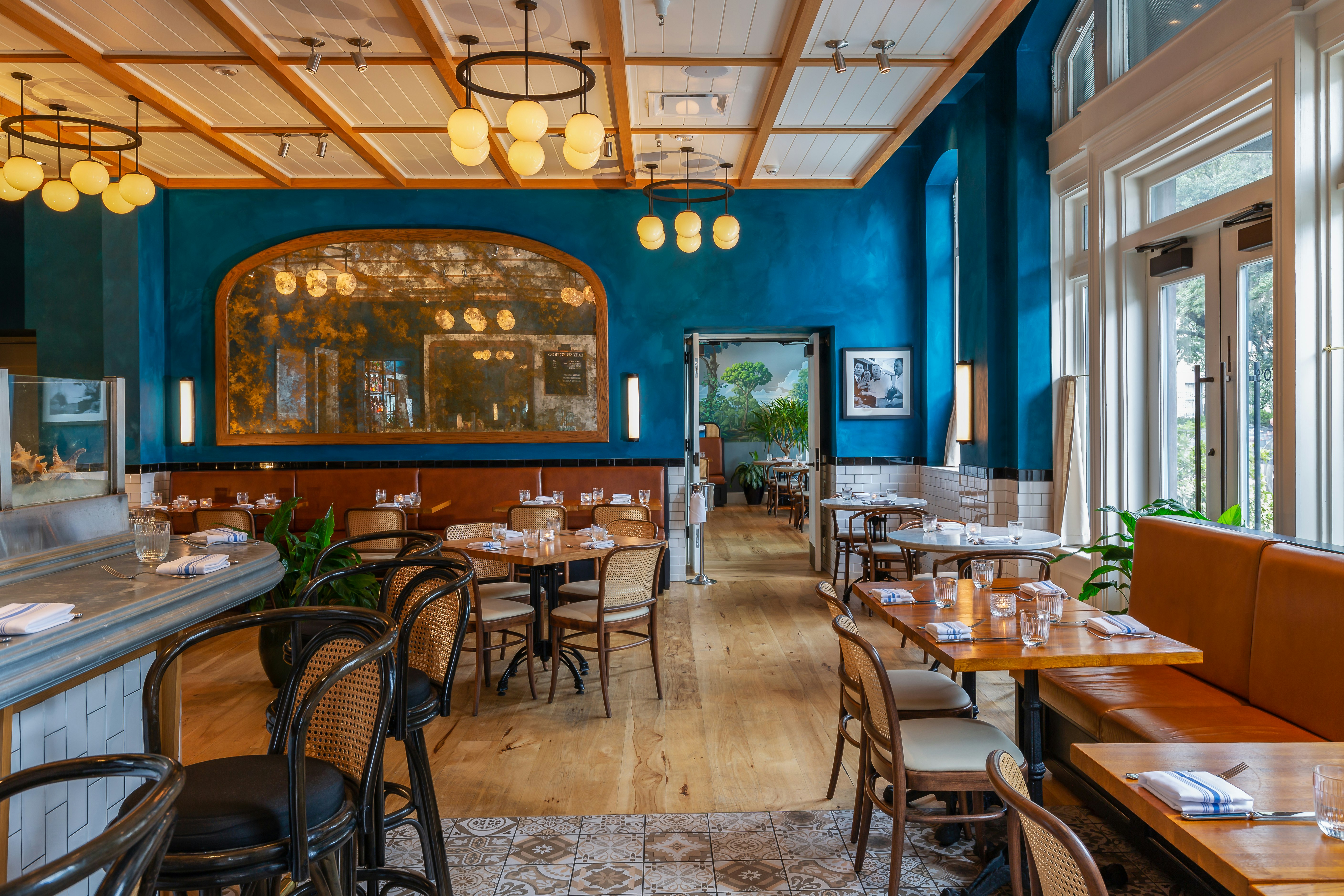 The Drayton Hotel Savannah, Curio Collection by Hilton 35/51