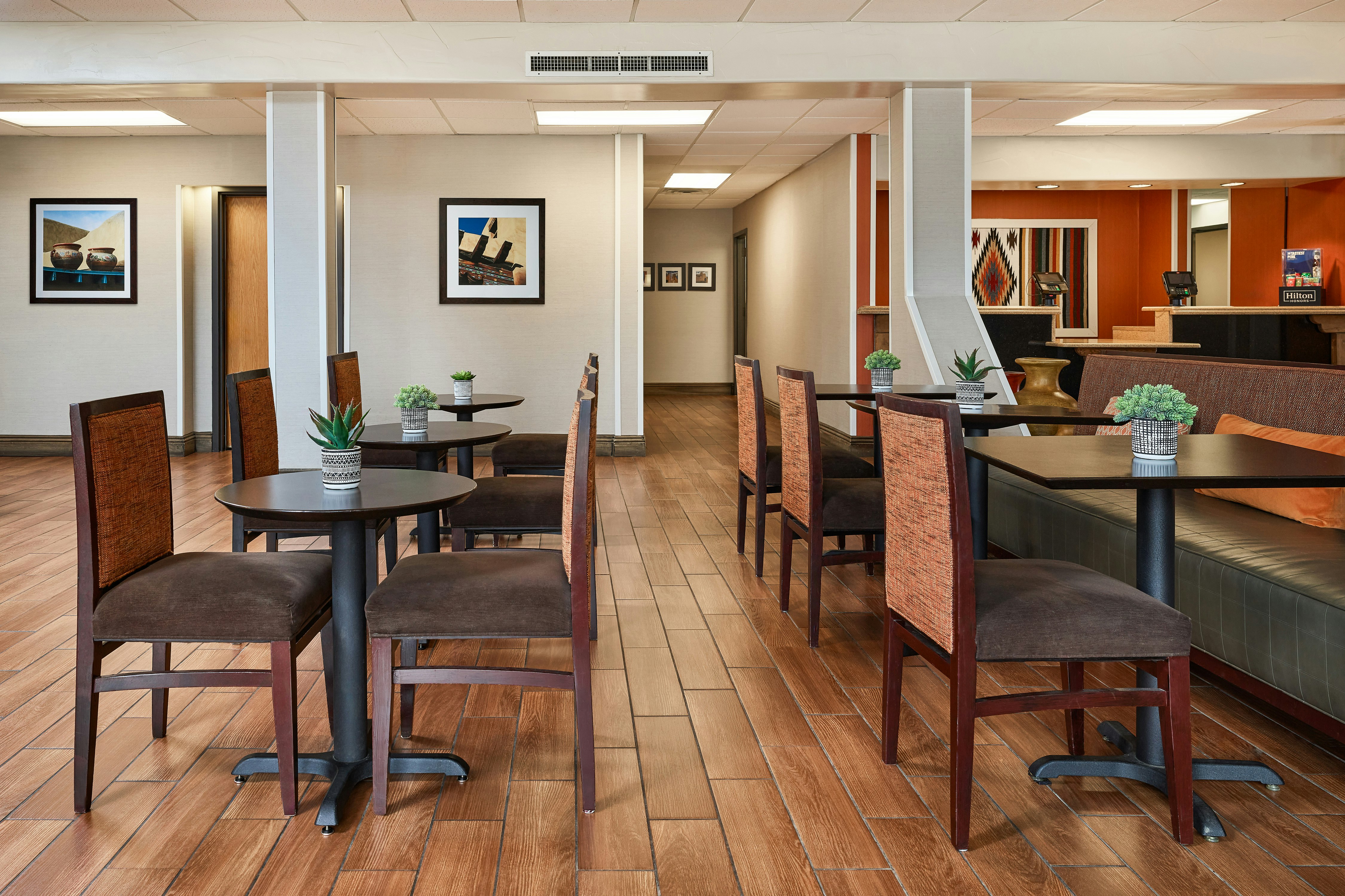 Hampton Inn Taos 32/48