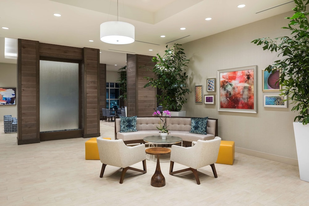 Homewood Suites By Hilton Miami Dolphin Mall 43/57