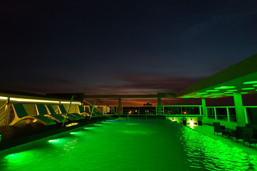 City Falls Iguazu 8/66