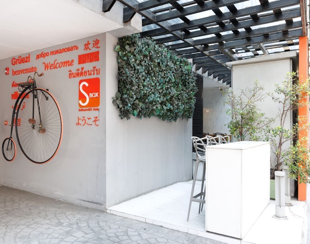 Sbox (Sukhumvit 31) 7/68