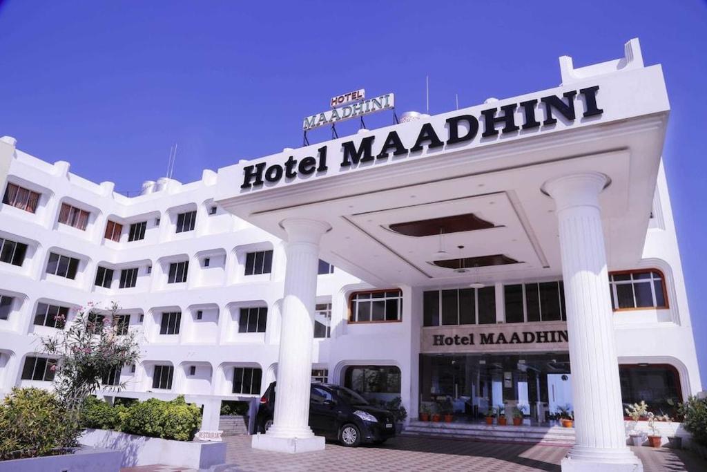 Hotel Maadhini 2/35