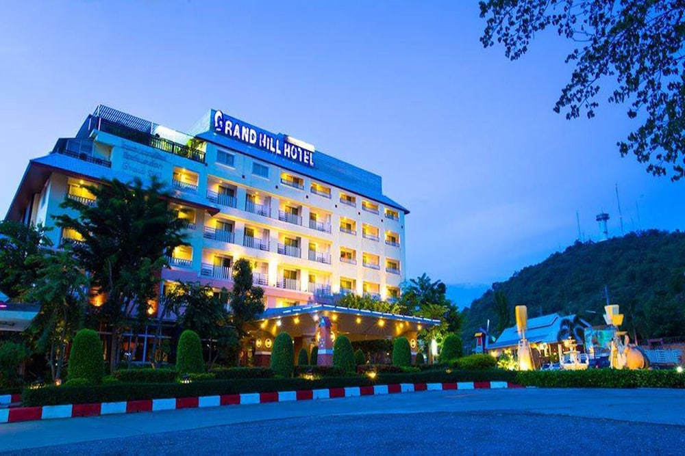 Grand Hill Resort And Spa in NAKHON SAWAN