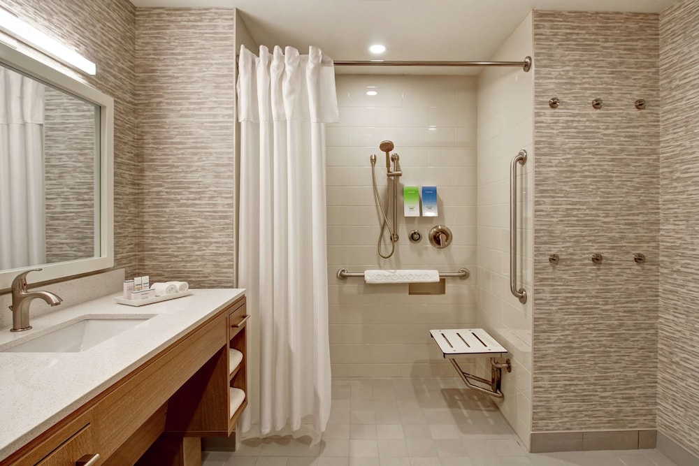 Home2 Suites By Hilton Montreal Dorval 17/68