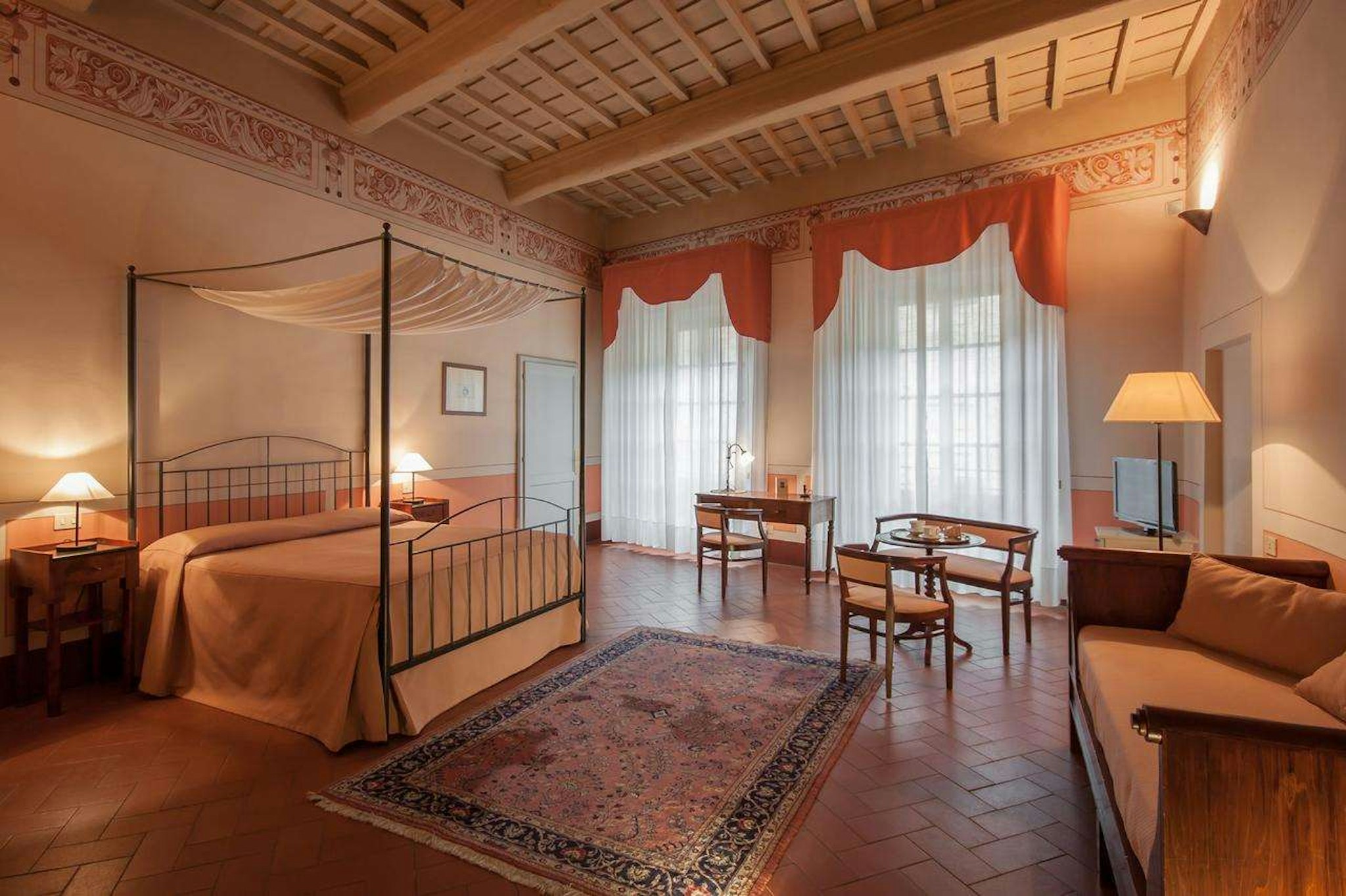 Hotel L Antico Pozzo 52/71