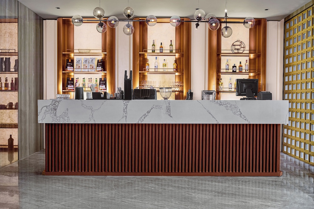 Harris Hotel and Suites Nagoya Batam 10/37