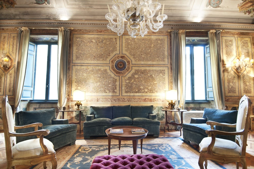 RESIDENZA RUSPOLI BONAPARTE 14/50