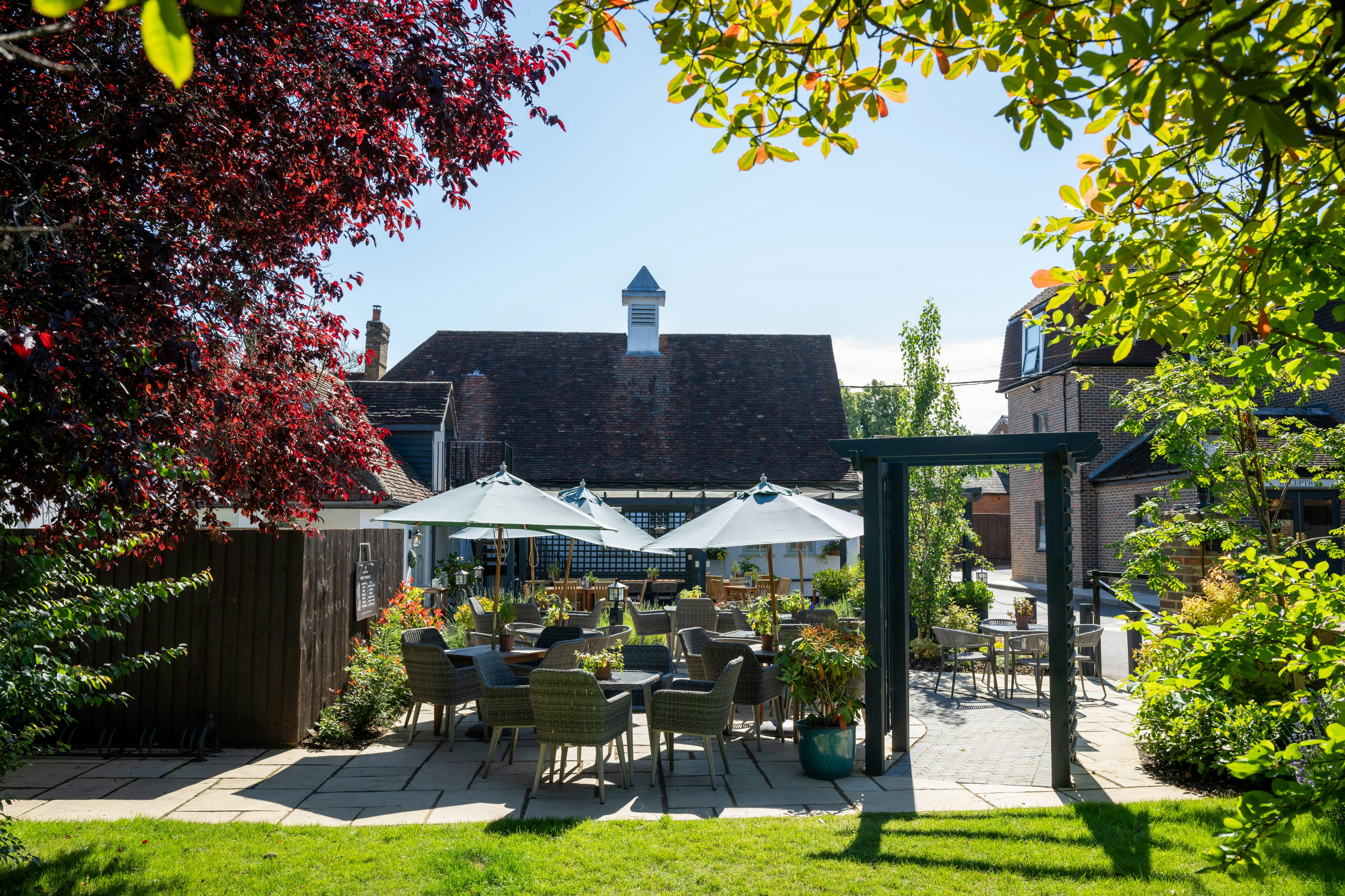 The Green Man Hotel 35/39