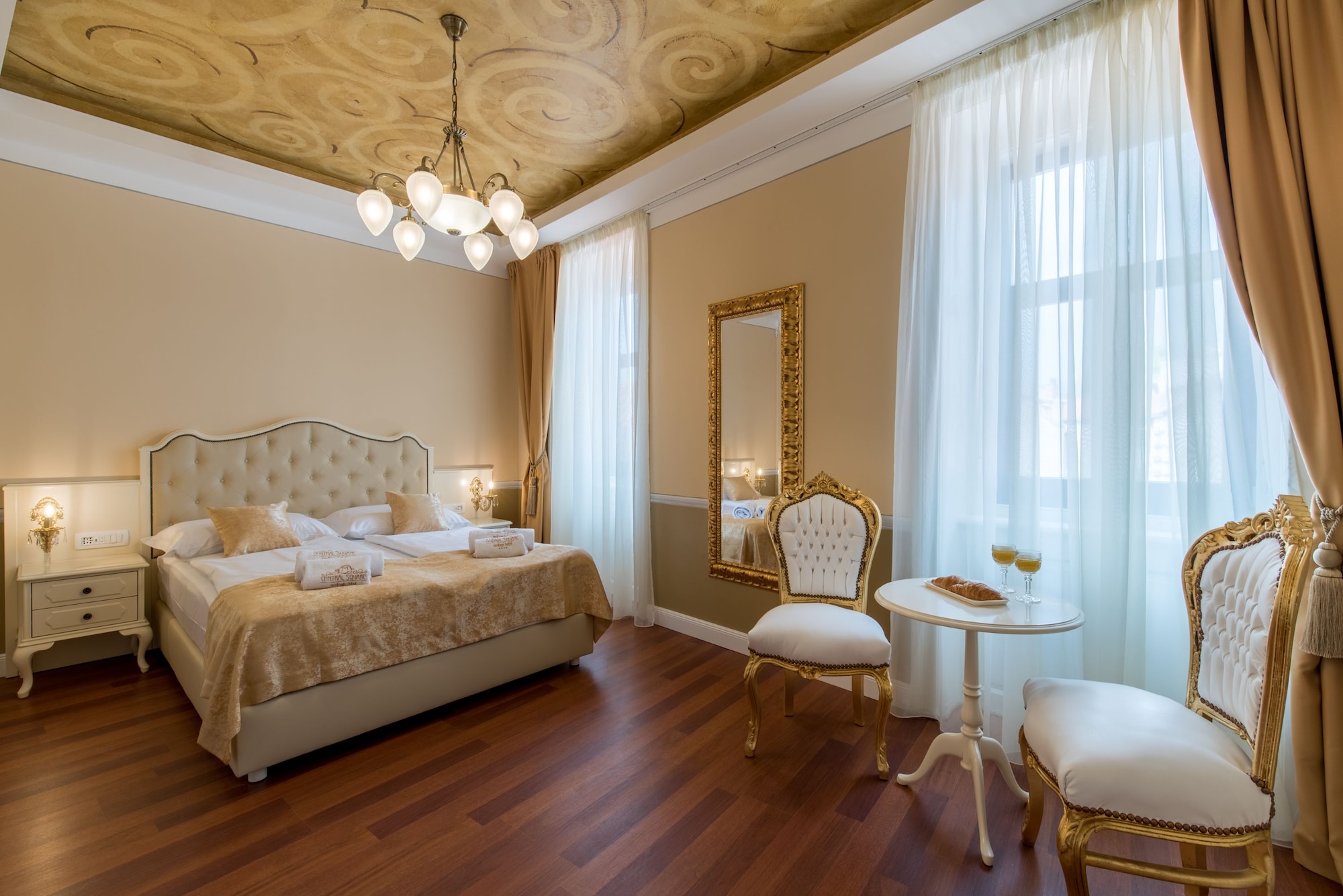 ROOM, DOUBLE BED, CITY VIEW