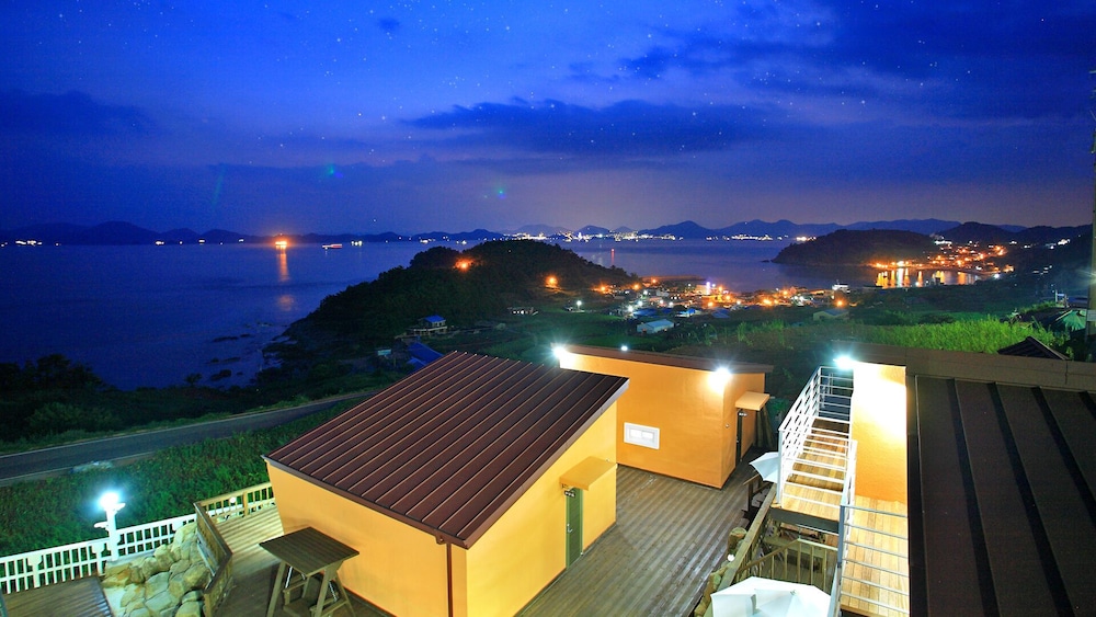 Namhae Bel Vienne Pension 1/50